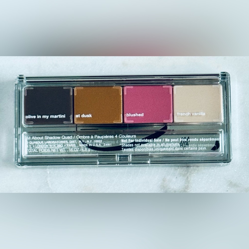 Clinique All About Shadow Quad Palette - Picture 3 of 10